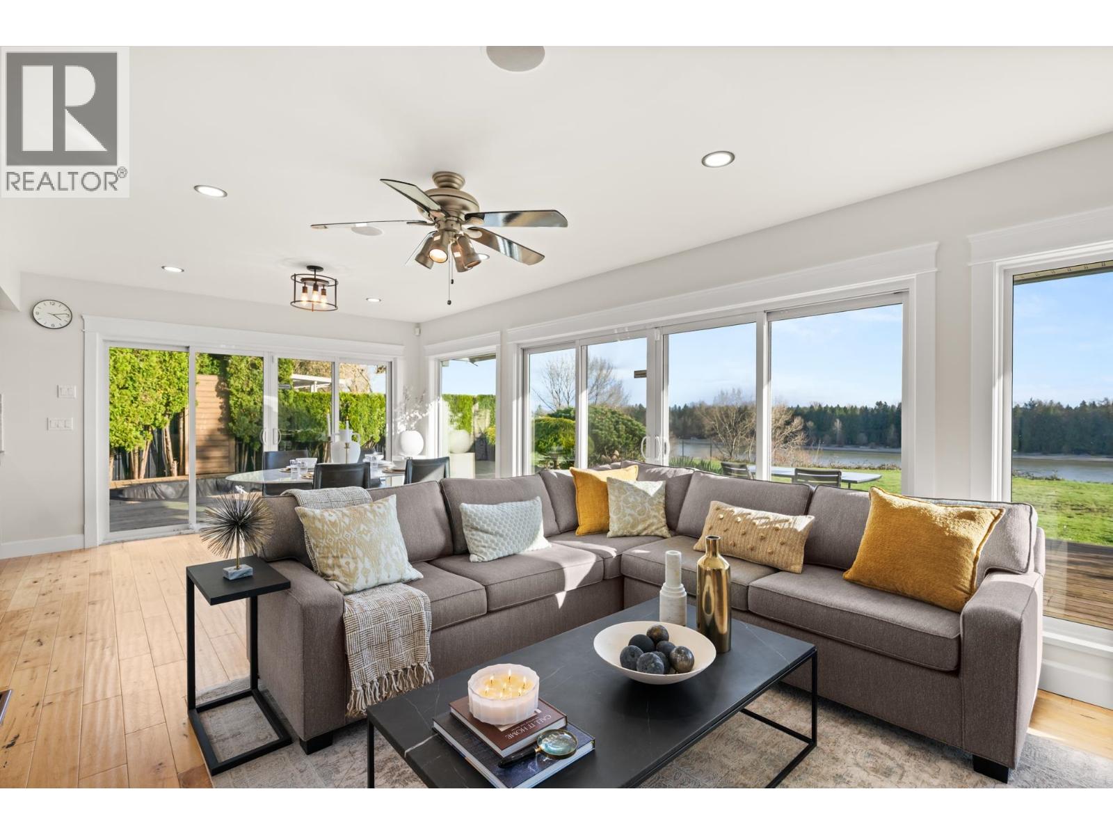 21866 River Road, Maple Ridge, British Columbia  V2X 2C1 - Photo 7 - R3098260