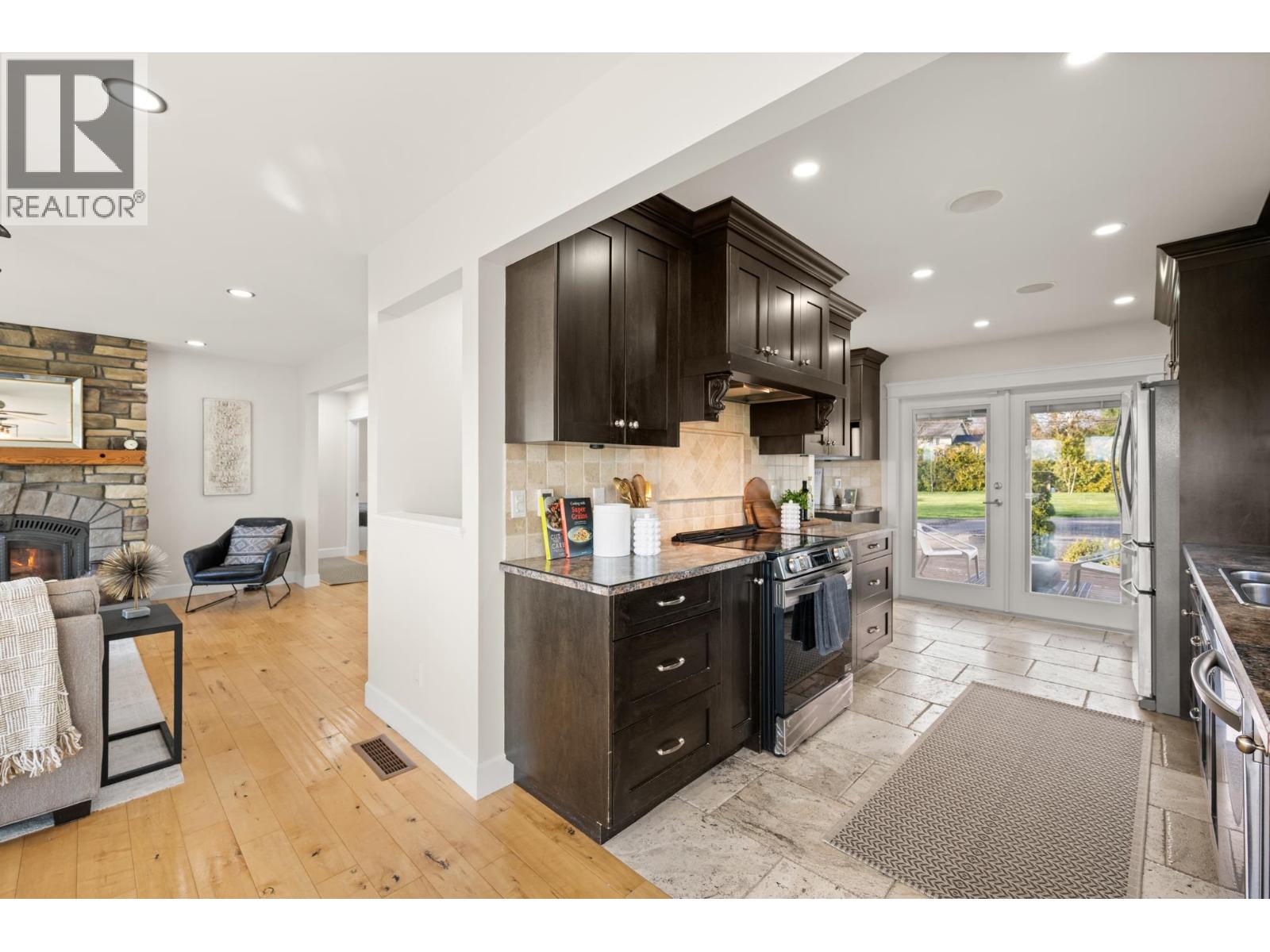 21866 River Road, Maple Ridge, British Columbia  V2X 2C1 - Photo 13 - R3098260