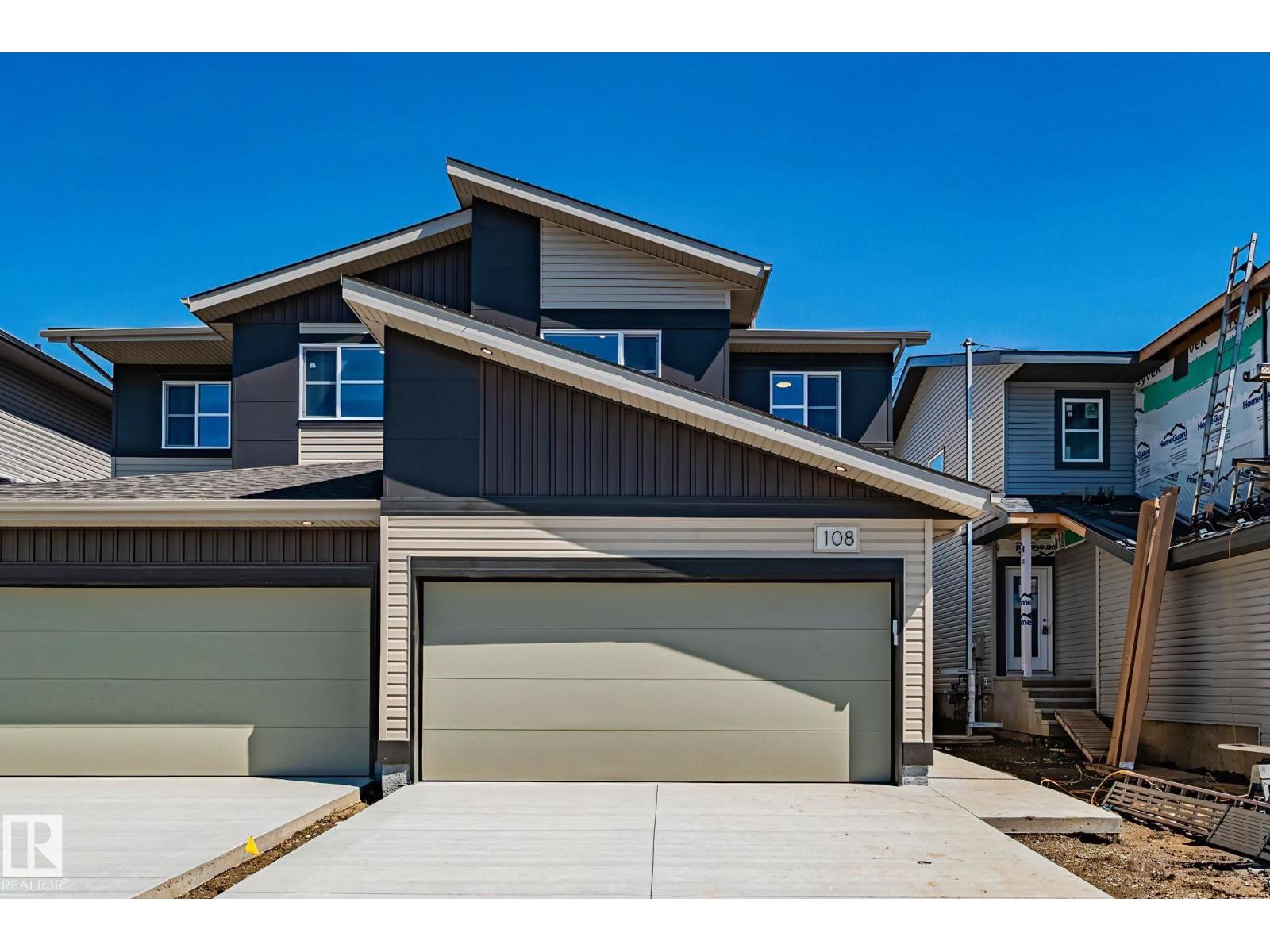 108 Royal Street, st. albert, Alberta