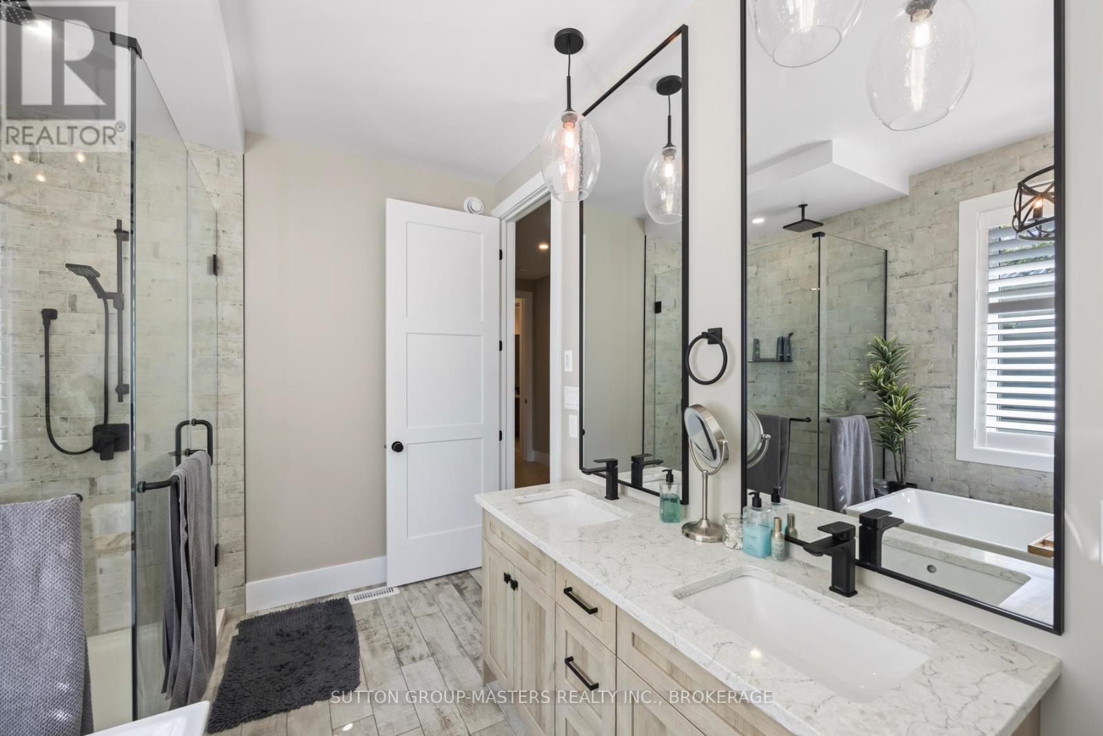 247 Arnold Street, Kingston, Ontario  K7M 3L7 - Photo 35 - X12865736