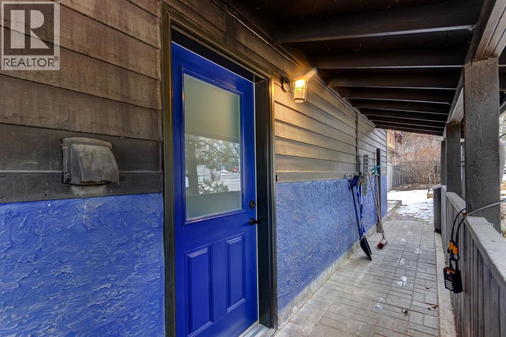 348 Pioneer Road, Canmore, Alberta  T1W 1C9 - Photo 3 - A2291330