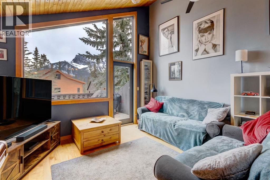 348 Pioneer Road, Canmore, Alberta  T1W 1C9 - Photo 10 - A2291330