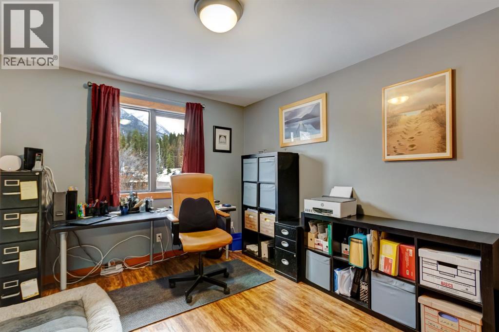 348 Pioneer Road, Canmore, Alberta  T1W 1C9 - Photo 16 - A2291330