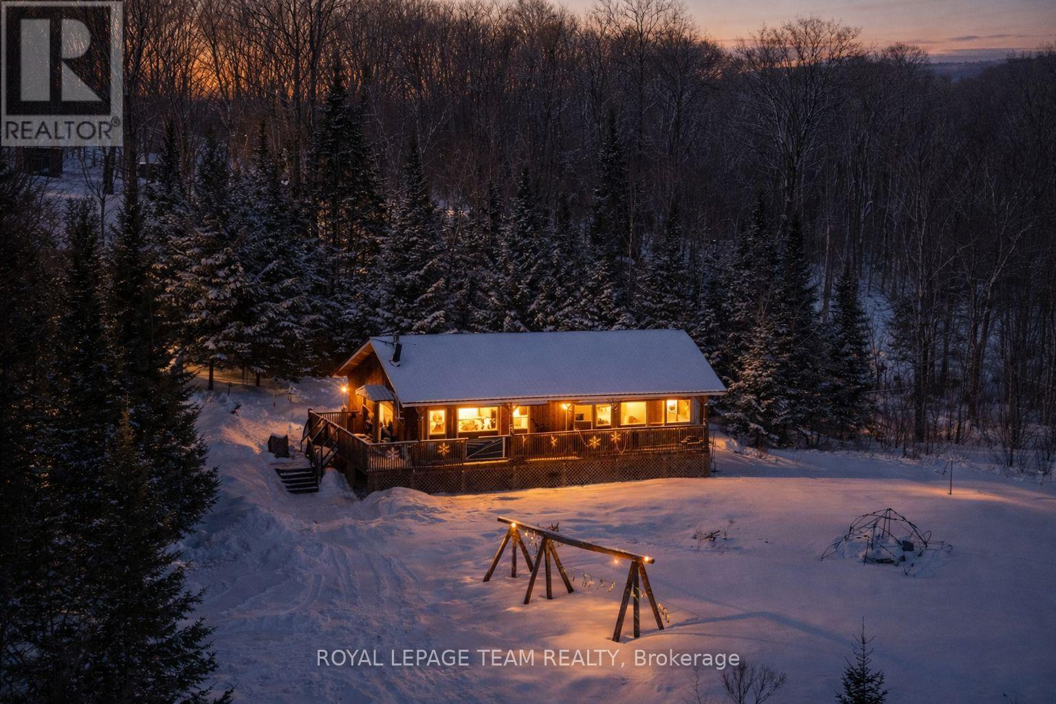 105 HEINS ROAD, Brudenell, Ontario