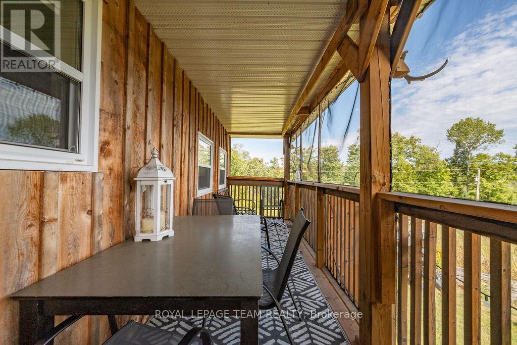 105 Heins Road, Brudenell, Ontario  K0J 2E0 - Photo 8 - X12869076