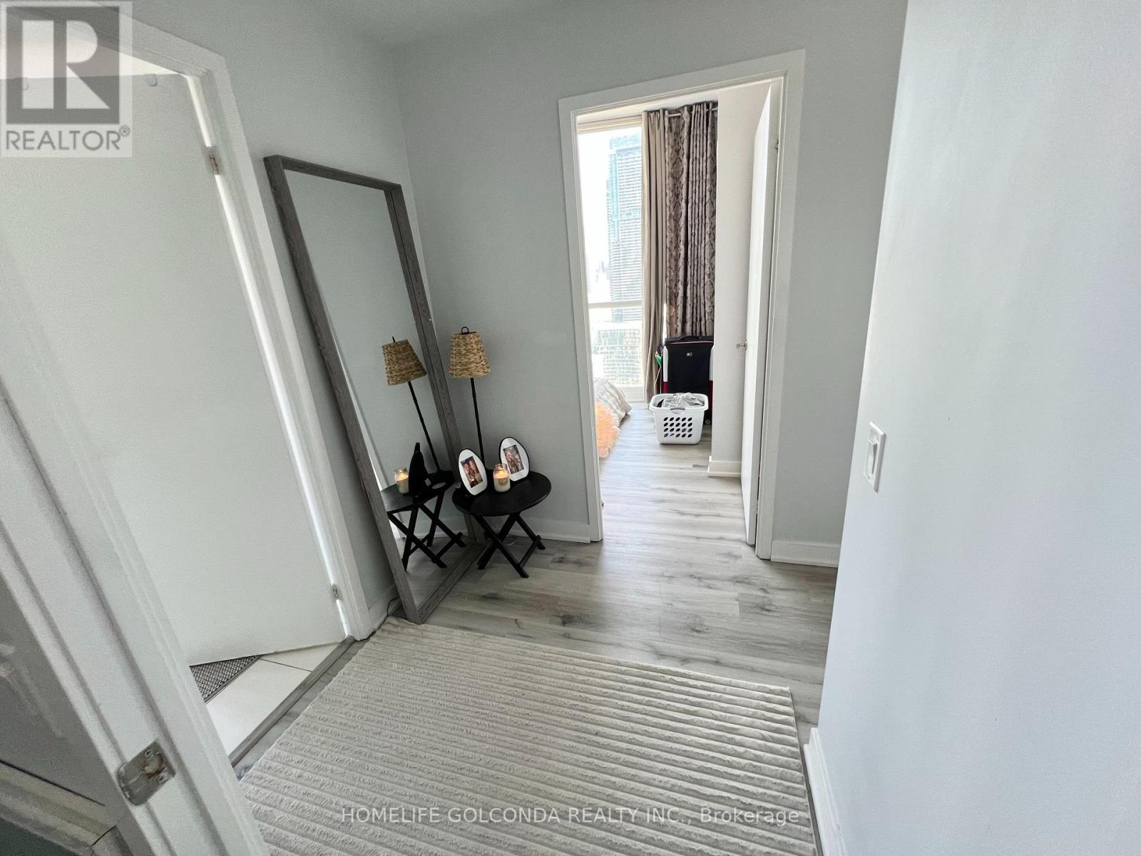 Ph4512 - 85 Queens Wharf Road, Toronto, Ontario  M5V 0J9 - Photo 11 - C12869116