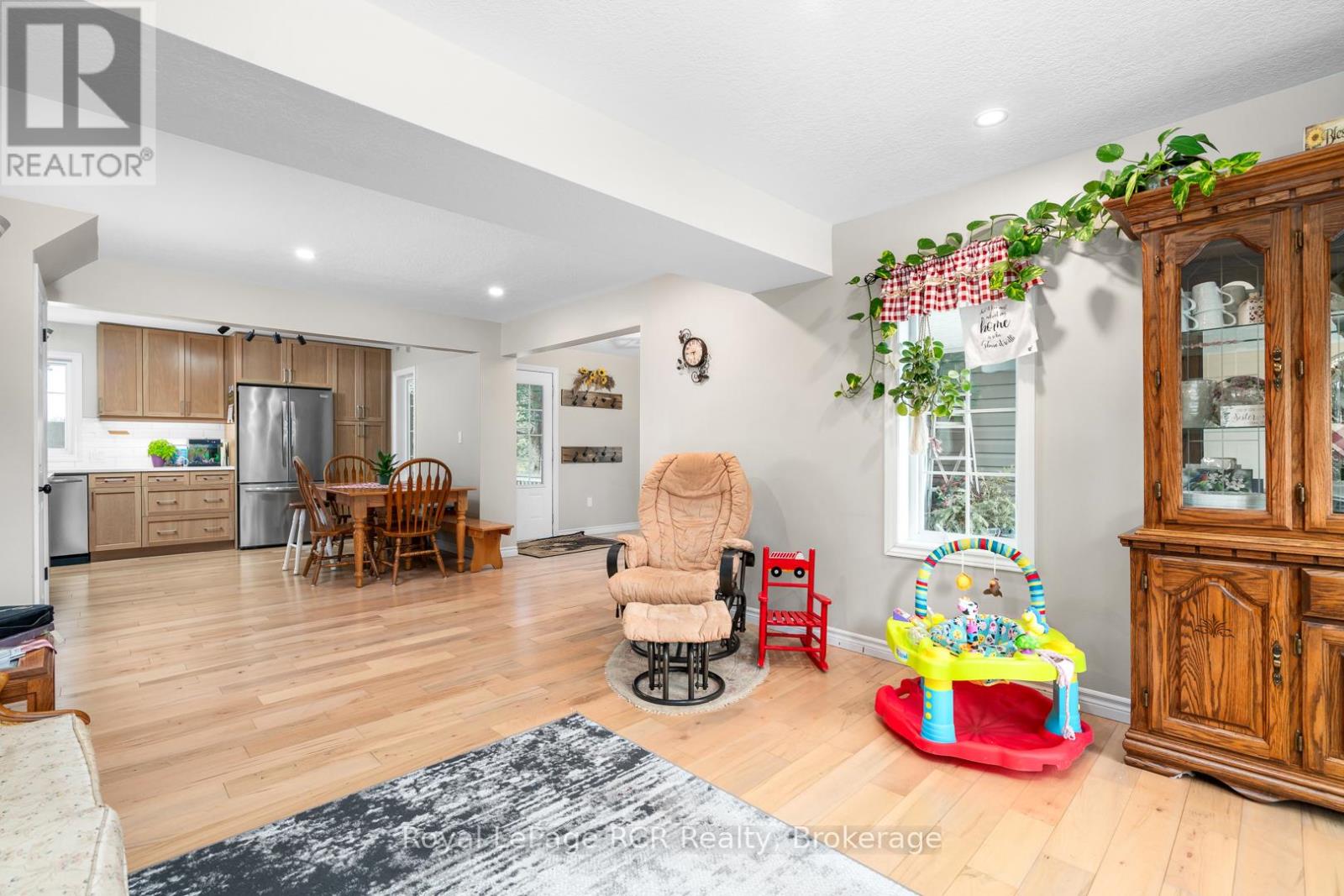 6206 12th Line, Minto, Ontario  N0G 1Z0 - Photo 10 - X12869072