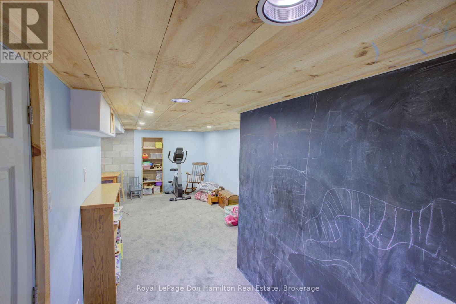 8539 Concession 8, Mapleton, Ontario  N0G 2K0 - Photo 24 - X12869106