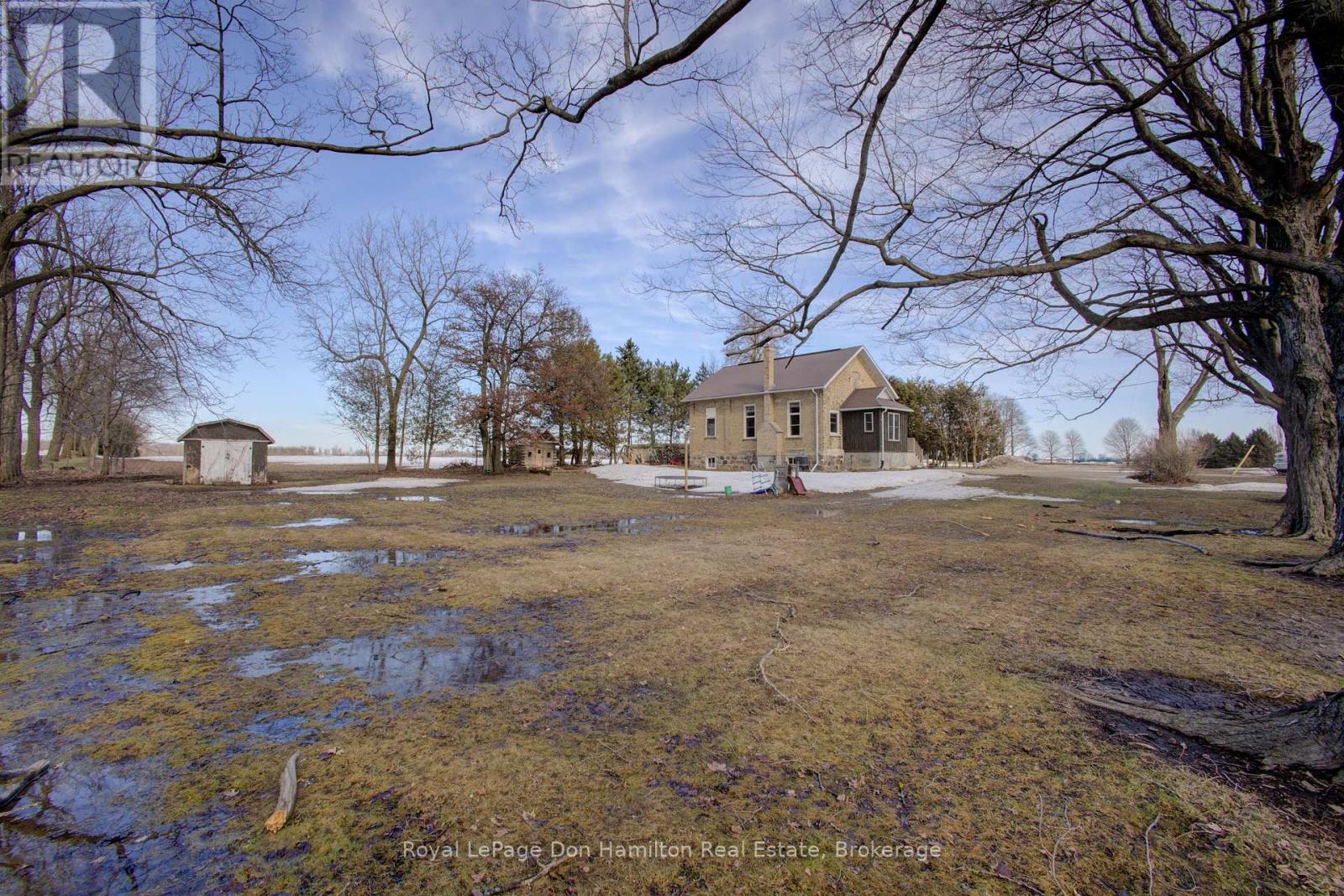 8539 Concession 8, Mapleton, Ontario  N0G 2K0 - Photo 28 - X12869106