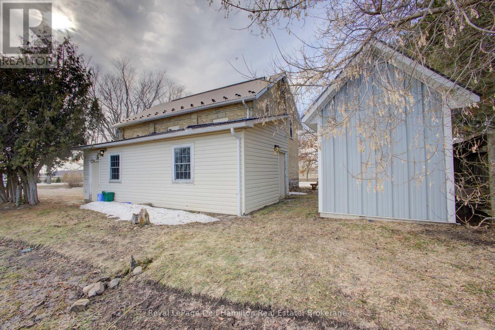 8539 Concession 8, Mapleton, Ontario  N0G 2K0 - Photo 31 - X12869106