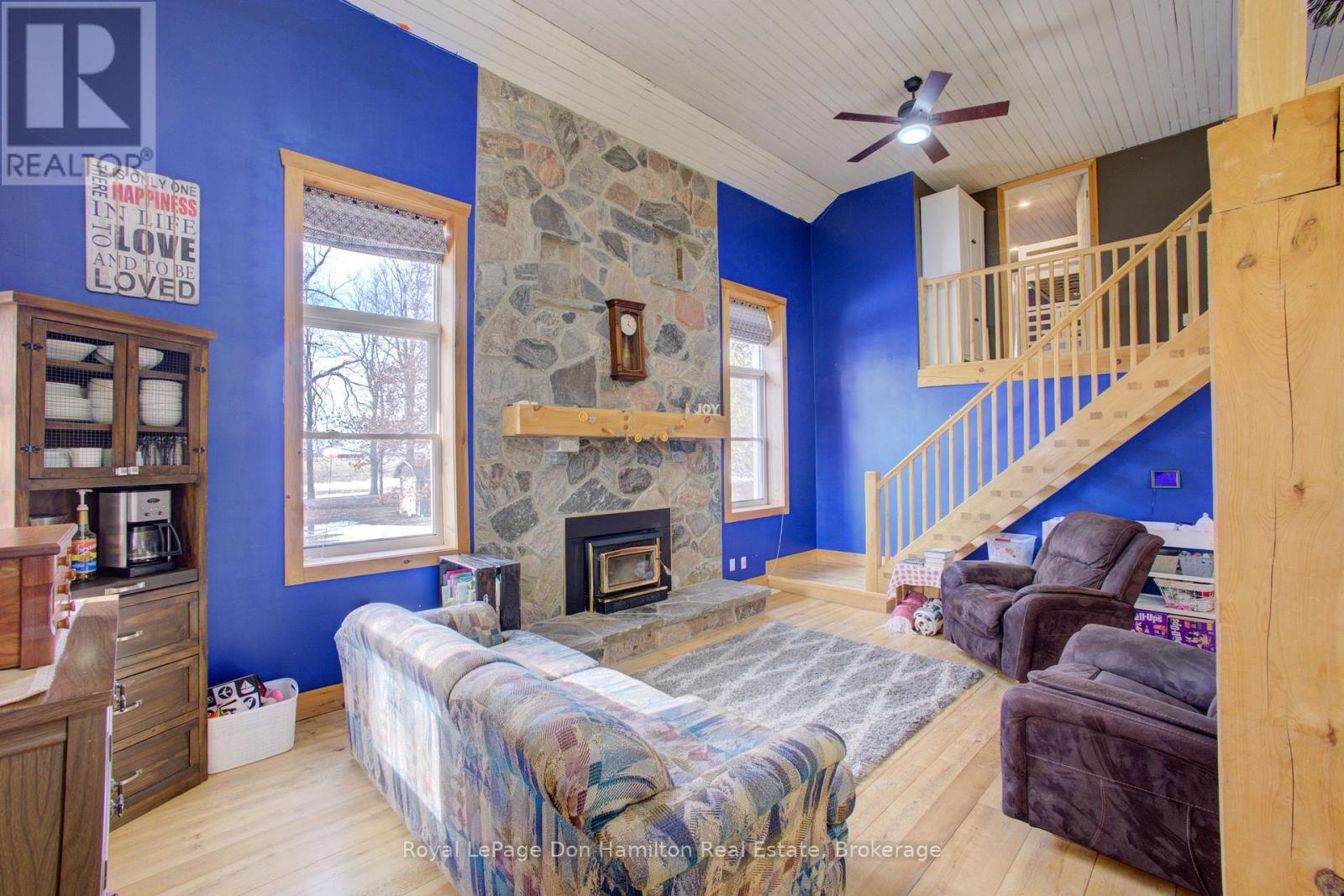 8539 Concession 8, Mapleton, Ontario  N0G 2K0 - Photo 4 - X12869106