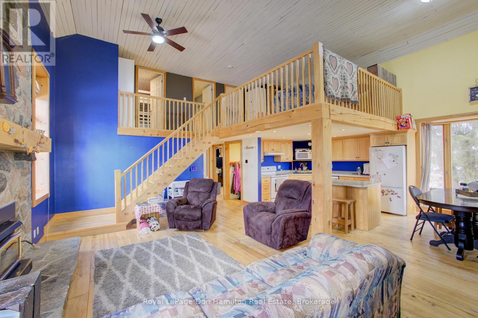 8539 Concession 8, Mapleton, Ontario  N0G 2K0 - Photo 5 - X12869106