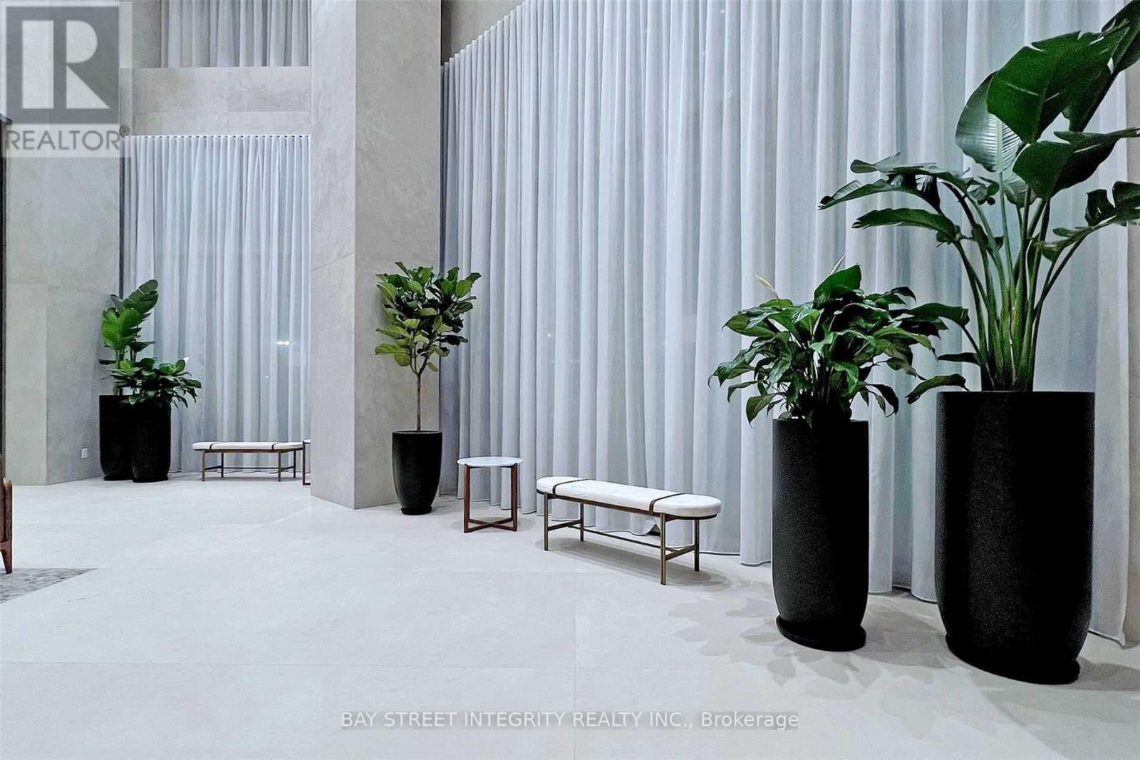 1809 - 1000 Portage Parkway S, Vaughan, Ontario  L4K 0L1 - Photo 7 - N12869088