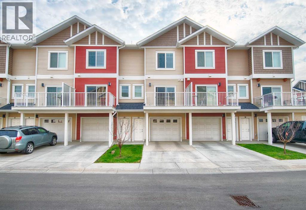 12 Redstone Circle NE, Calgary, Alberta