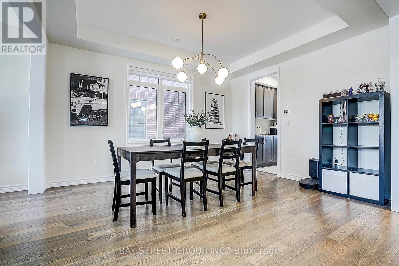 10943 Victoria Square Boulevard, Markham, Ontario  L6C 0Z3 - Photo 10 - N12864860