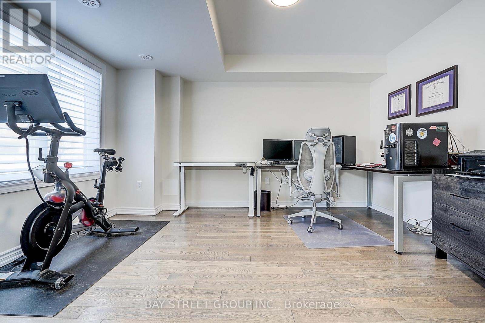 10943 Victoria Square Boulevard, Markham, Ontario  L6C 0Z3 - Photo 5 - N12864860