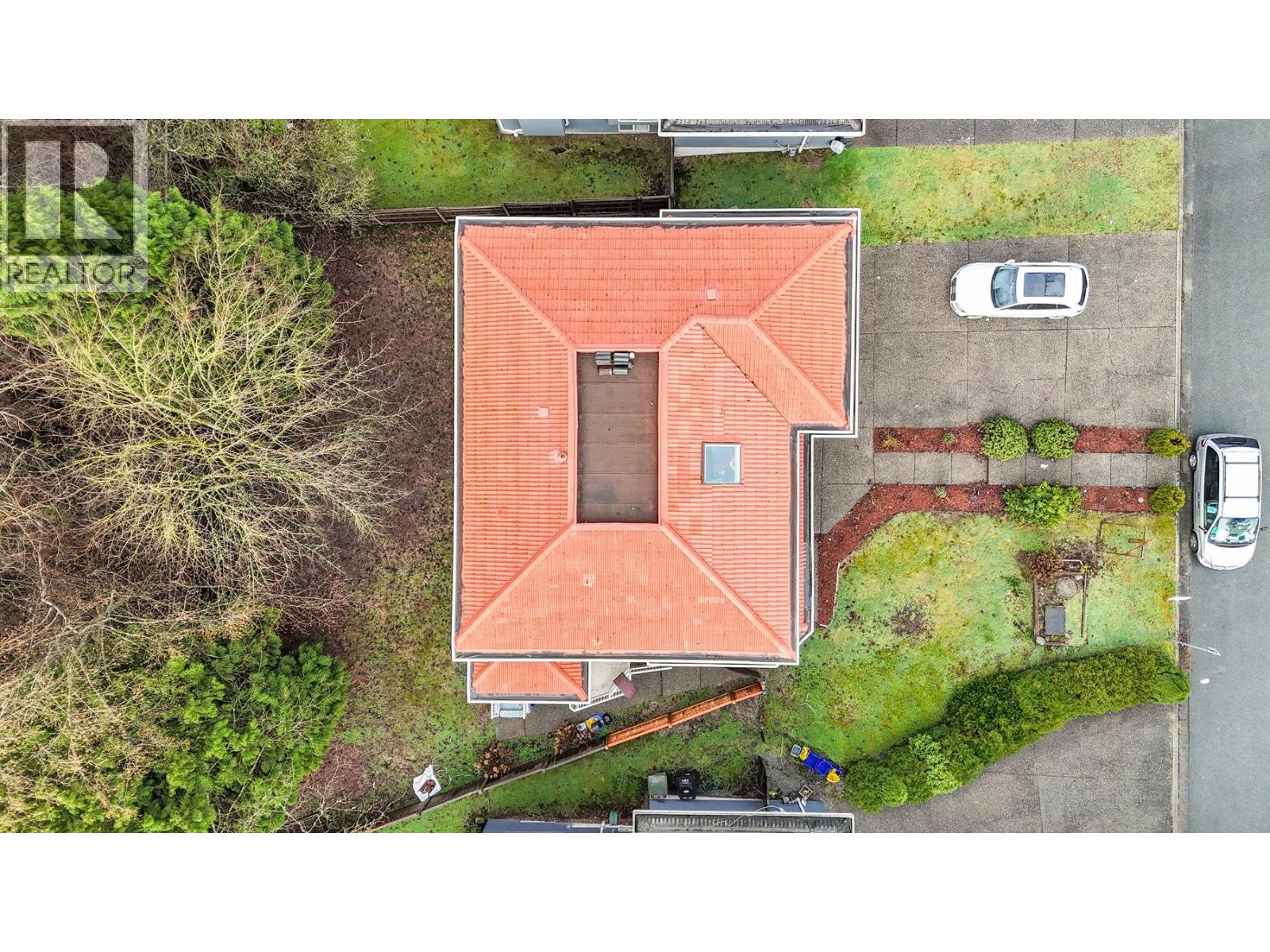 6998 Fielding Court, Burnaby, British Columbia  V5A 1Y5 - Photo 34 - R3097785