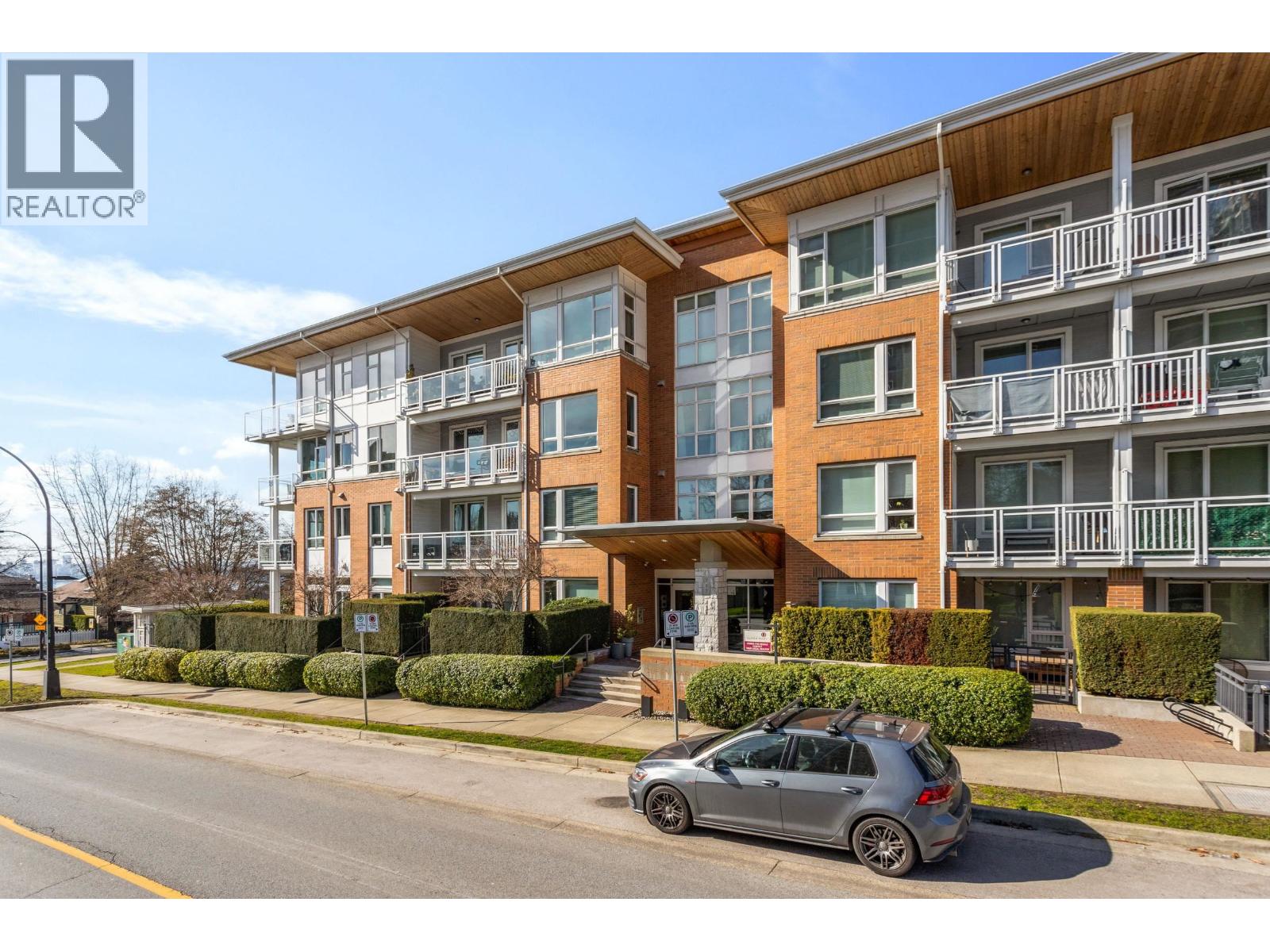 401 717 CHESTERFIELD AVENUE, north vancouver, British Columbia