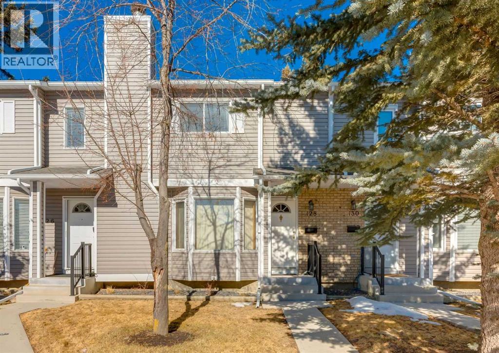 128 Cedarwood Park Sw, Calgary, Alberta  T2W 5N9 - Photo 2 - A2291337