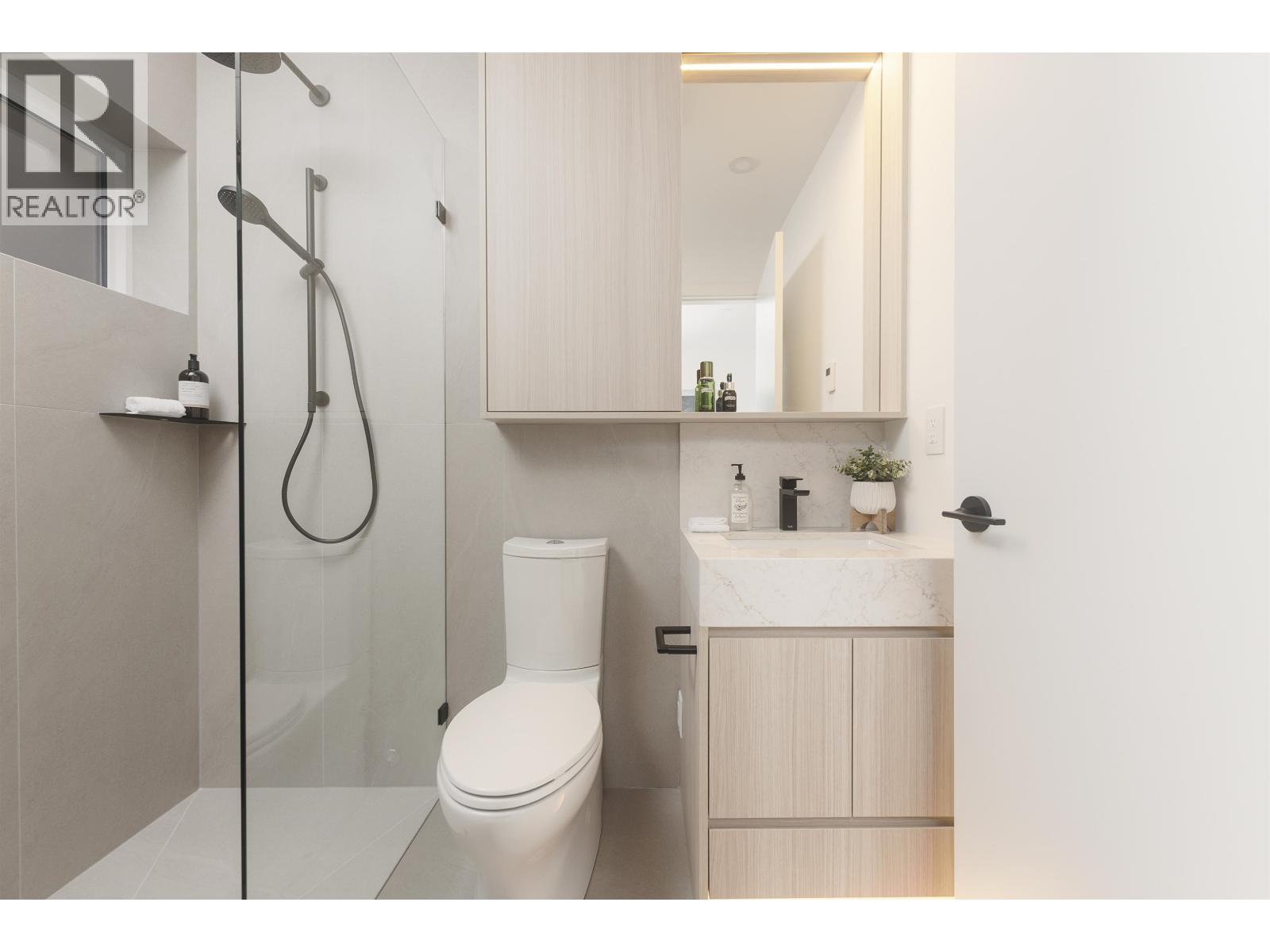 2 2755 W 11th Avenue, Vancouver, British Columbia  V6K 2L8 - Photo 13 - R3098573