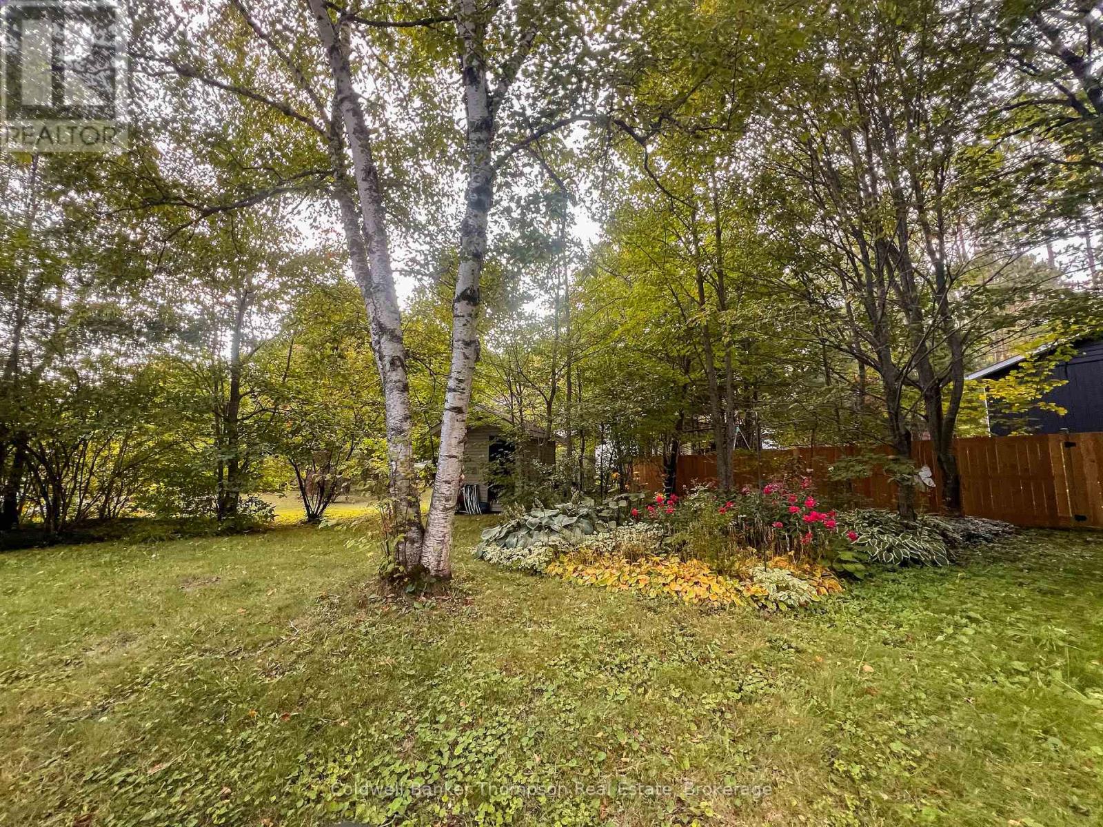 21 Birchwood Drive, Sundridge, Ontario  P0A 1Z0 - Photo 10 - X12869130