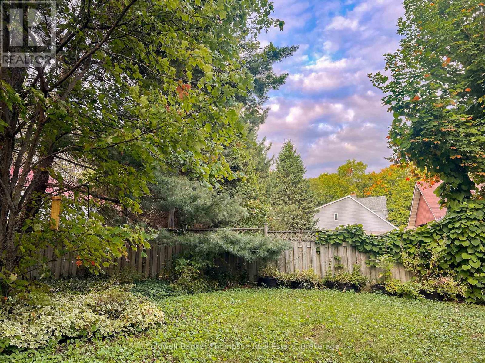 21 Birchwood Drive, Sundridge, Ontario  P0A 1Z0 - Photo 12 - X12869130