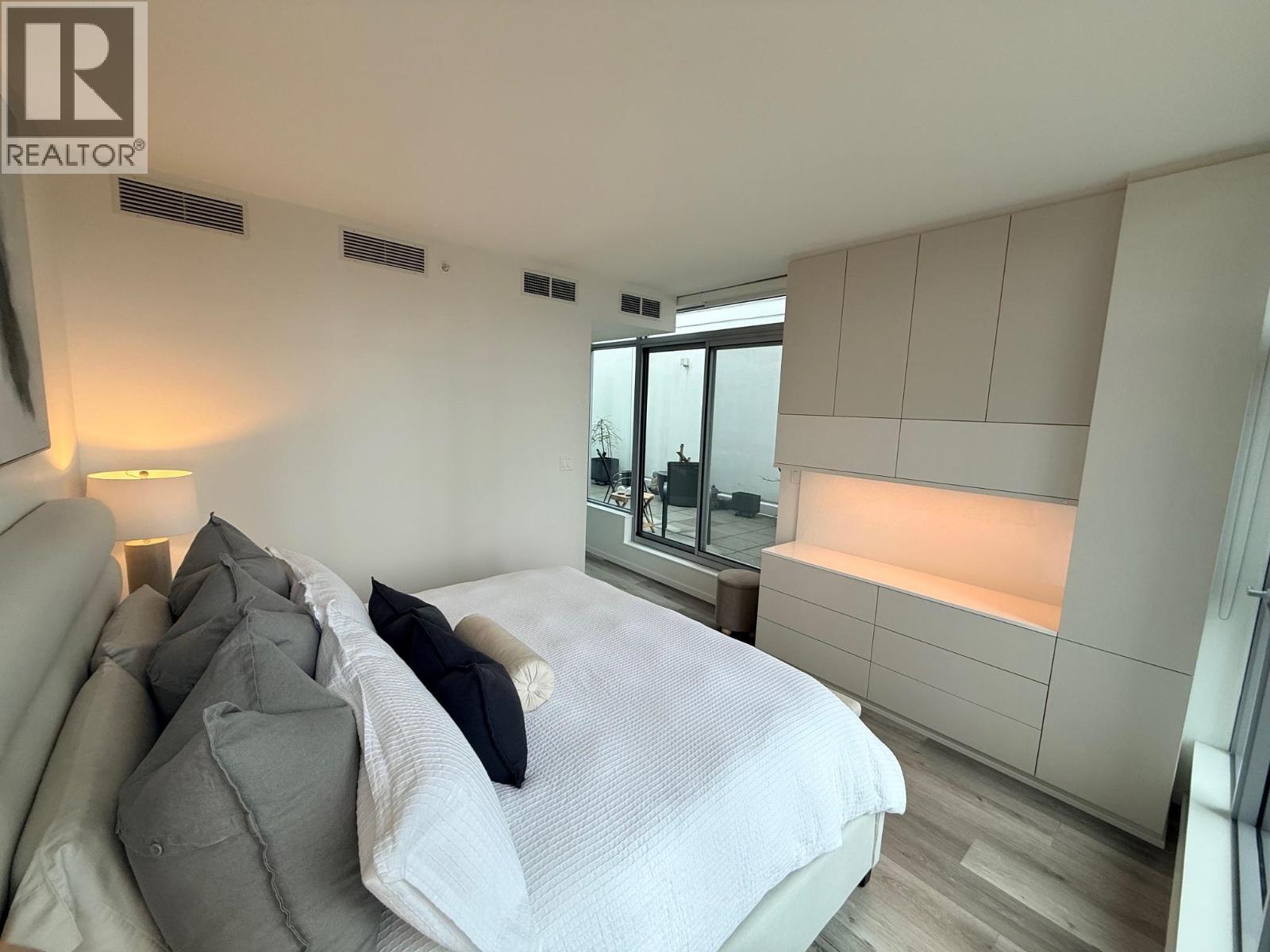 4118 Halifax Street, Burnaby, British Columbia  V5C 0L2 - Photo 14 - R3098096