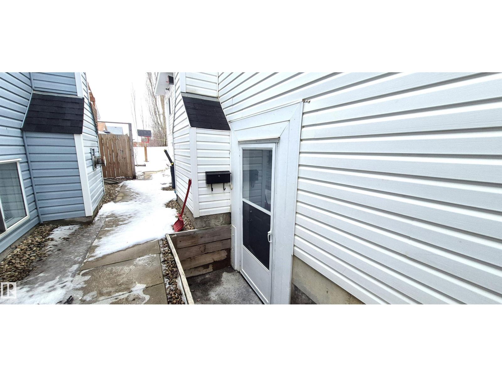 408 Jennings Ba Nw Nw, Edmonton, Alberta  T6L 6R2 - Photo 5 - E4476807