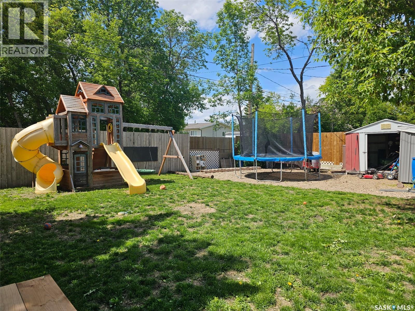 109 5th Street, Humboldt, Saskatchewan  S0K 2A0 - Photo 40 - SK027292