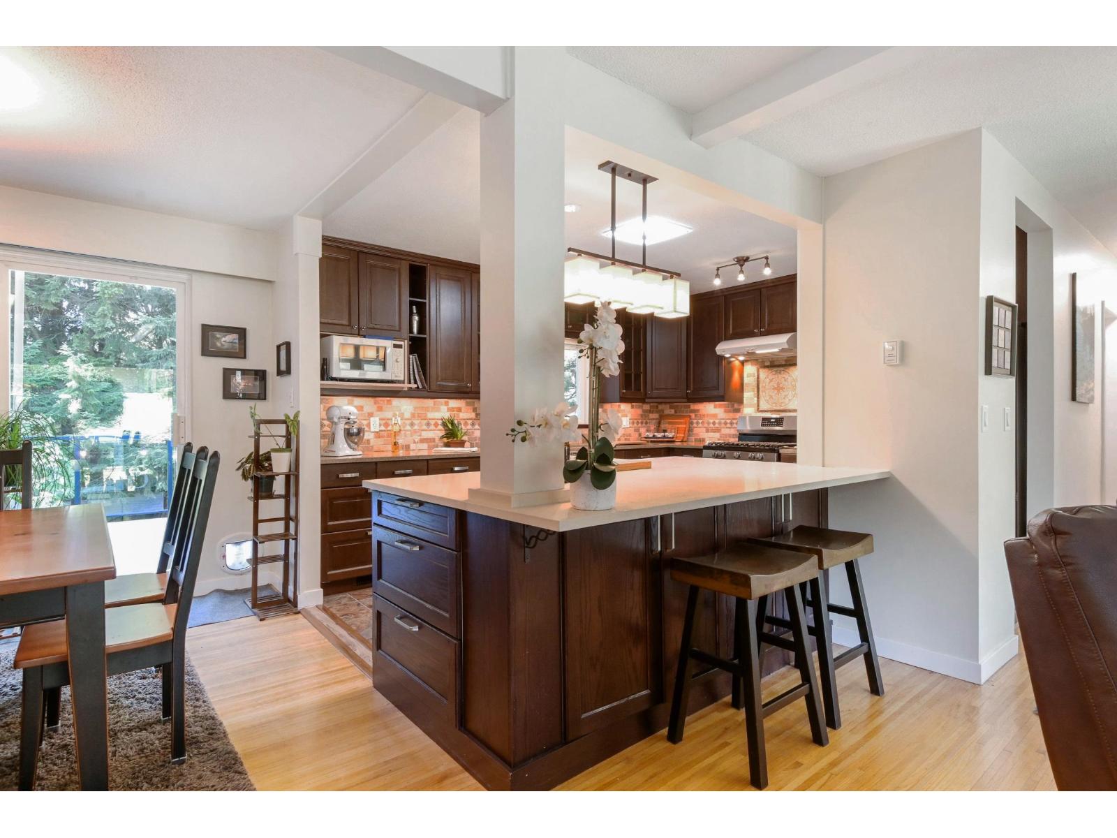 1857 126 Street, Surrey, British Columbia  V4A 3P4 - Photo 6 - R3098040