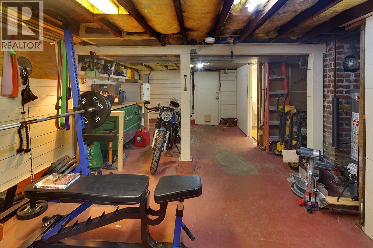 1736 Langan Avenue, Port Coquitlam, British Columbia  V3C 1K7 - Photo 35 - R3098507