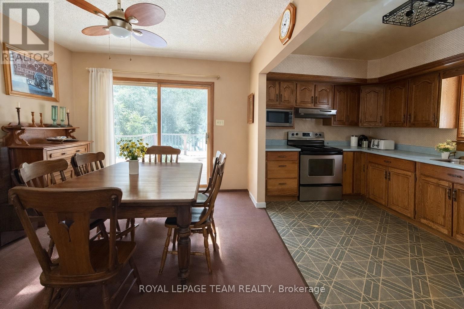 1855 Old Barry's Bay Road S, Madawaska Valley, Ontario  K0B 1K0 - Photo 13 - X12869150