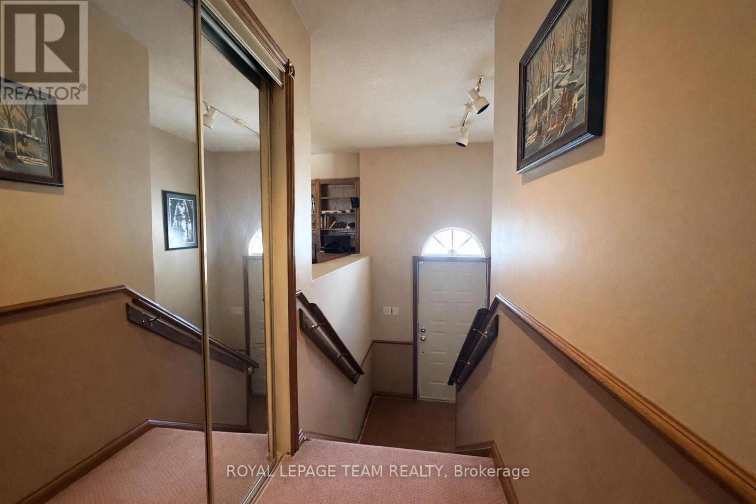 1855 Old Barry's Bay Road S, Madawaska Valley, Ontario  K0B 1K0 - Photo 16 - X12869150