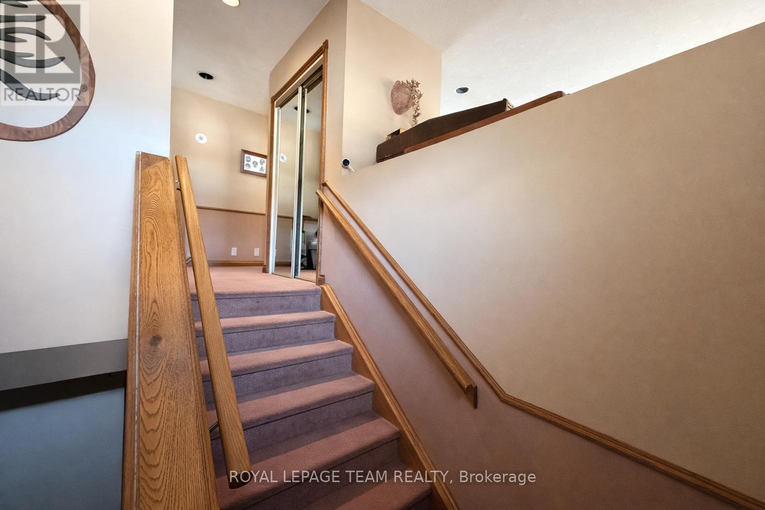 1855 Old Barry's Bay Road S, Madawaska Valley, Ontario  K0B 1K0 - Photo 20 - X12869150