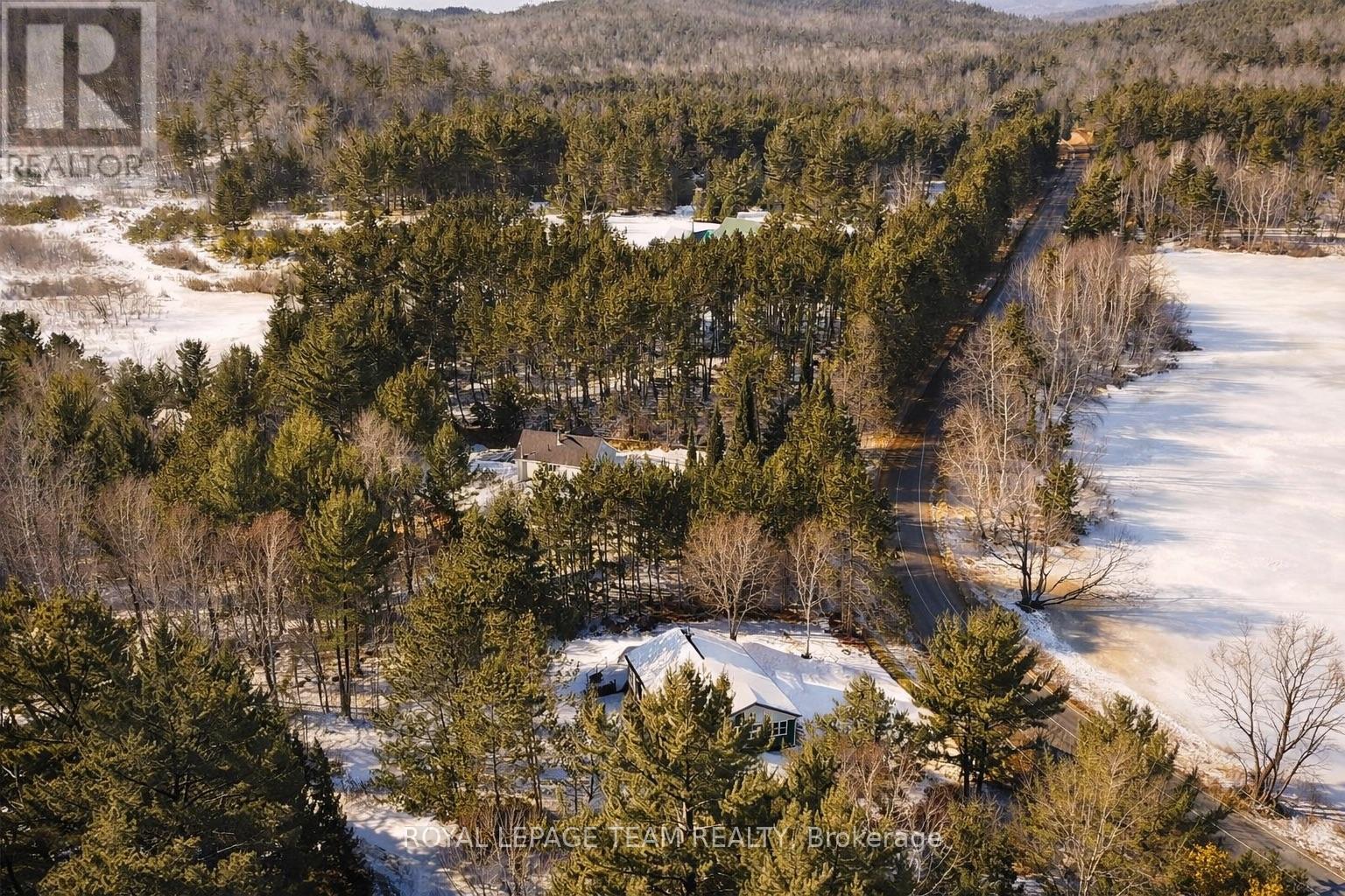 1855 Old Barry's Bay Road S, Madawaska Valley, Ontario  K0B 1K0 - Photo 27 - X12869150