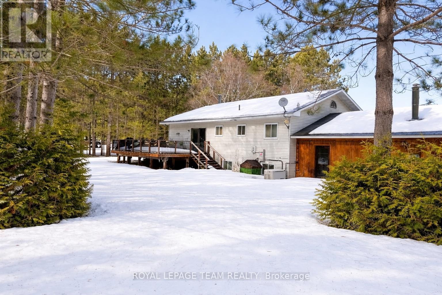 1855 Old Barry's Bay Road S, Madawaska Valley, Ontario  K0B 1K0 - Photo 28 - X12869150