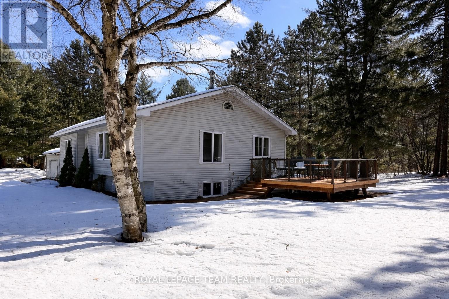 1855 Old Barry's Bay Road S, Madawaska Valley, Ontario  K0B 1K0 - Photo 7 - X12869150