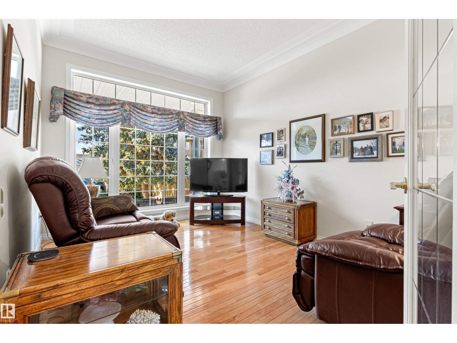 9 Butterworth Pt Nw, Edmonton, Alberta  T6R 2S3 - Photo 17 - E4476685