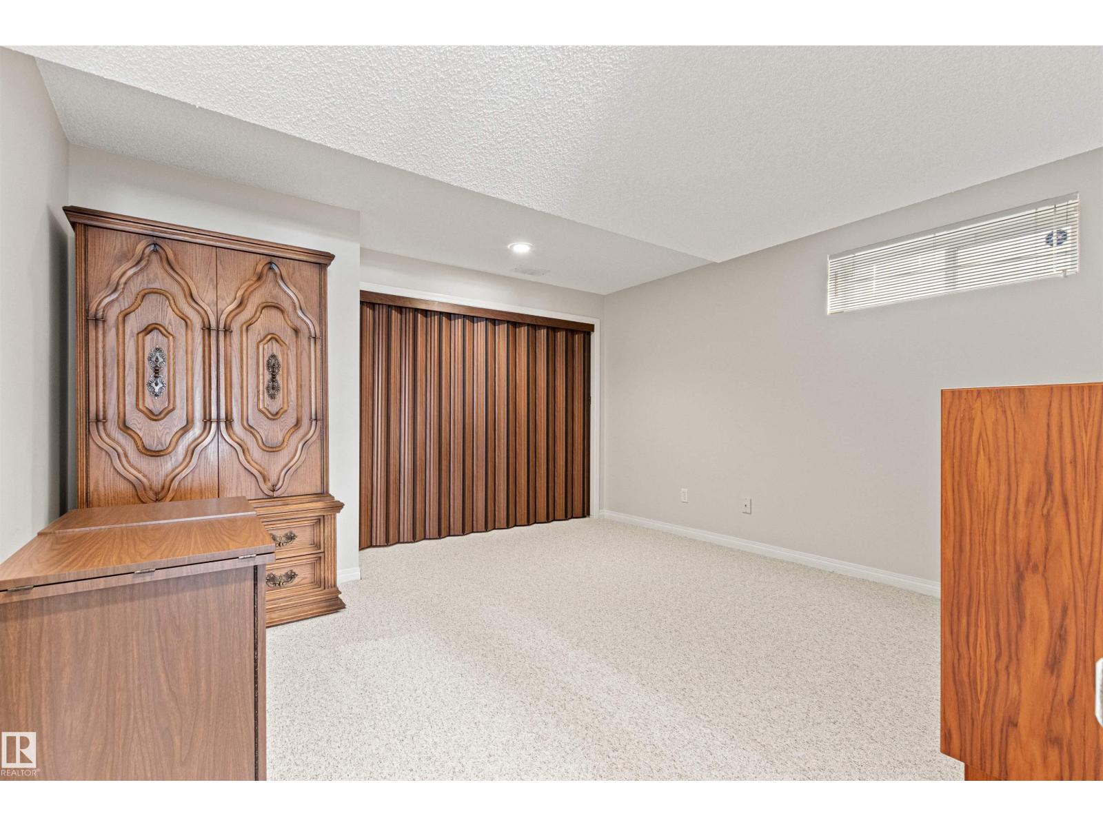 9 Butterworth Pt Nw, Edmonton, Alberta  T6R 2S3 - Photo 36 - E4476685