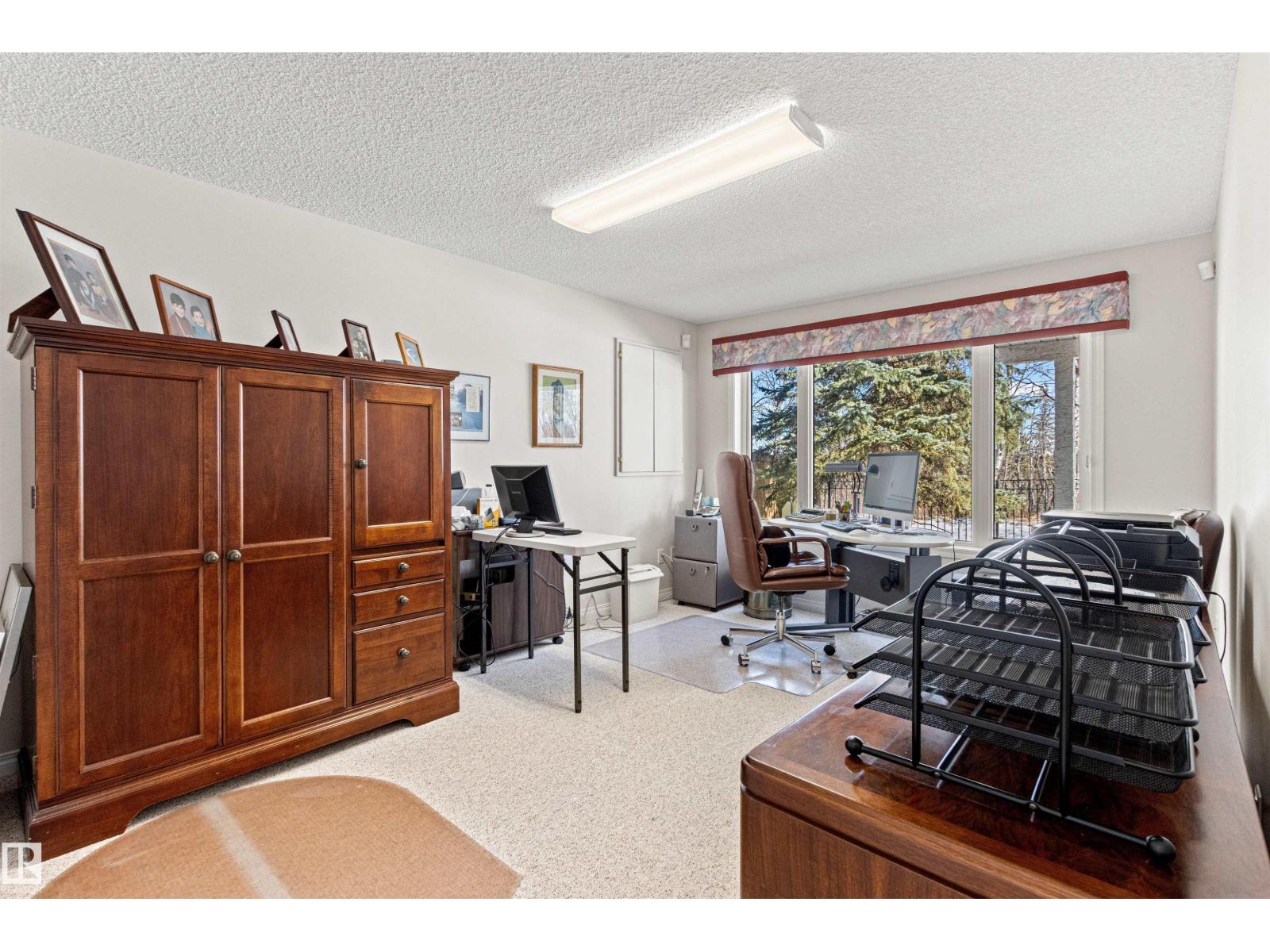 9 Butterworth Pt Nw, Edmonton, Alberta  T6R 2S3 - Photo 33 - E4476685