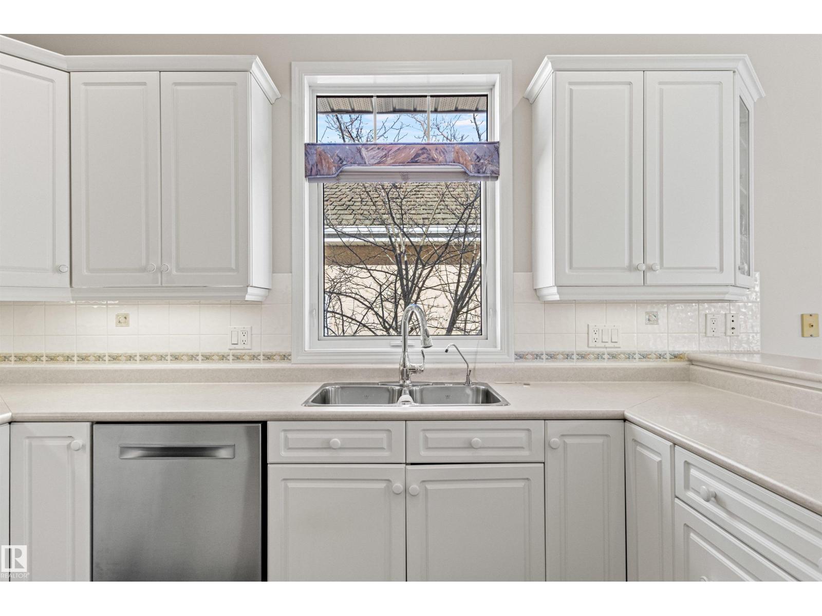 9 Butterworth Pt Nw, Edmonton, Alberta  T6R 2S3 - Photo 15 - E4476685