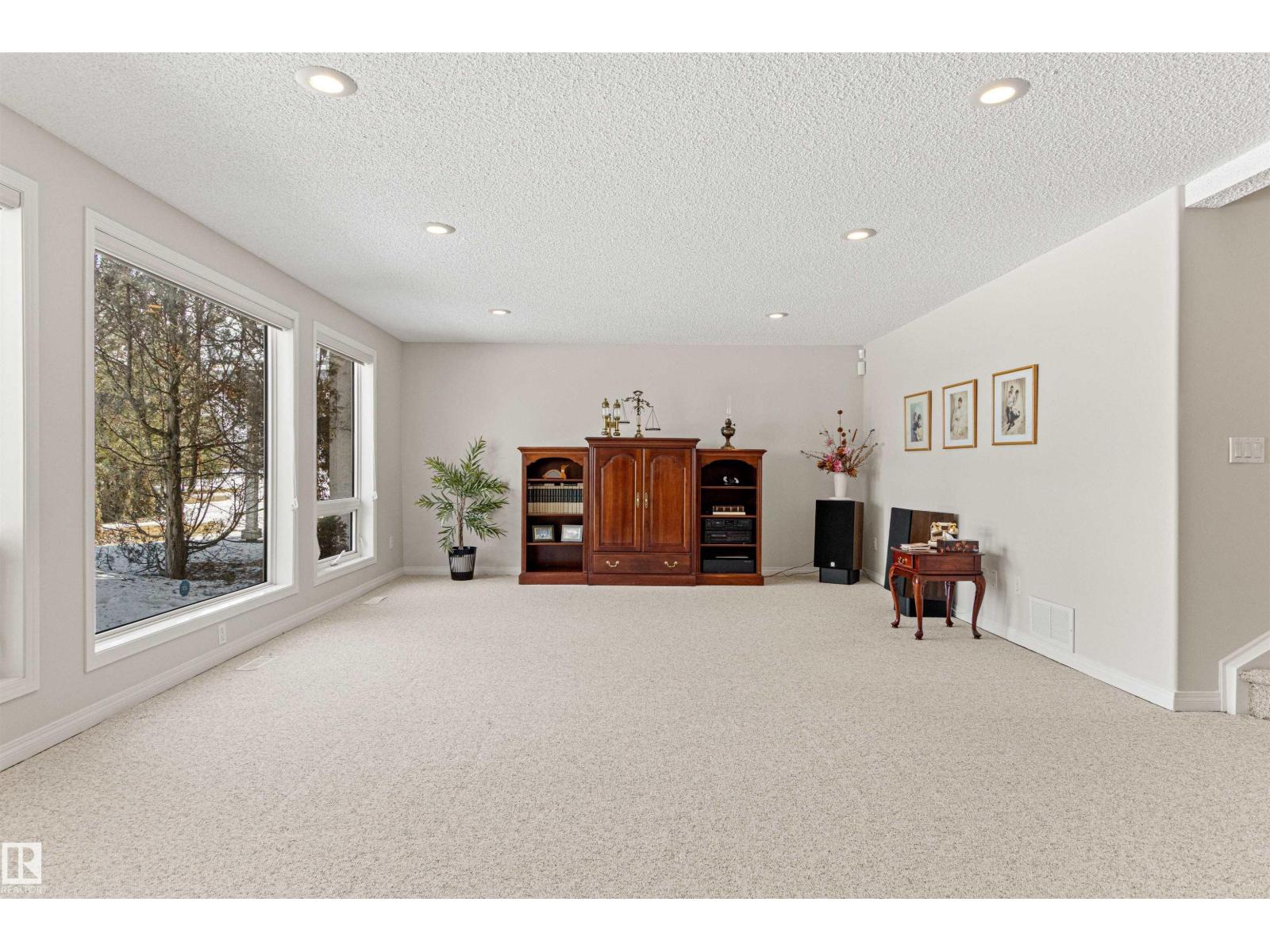 9 Butterworth Pt Nw, Edmonton, Alberta  T6R 2S3 - Photo 32 - E4476685