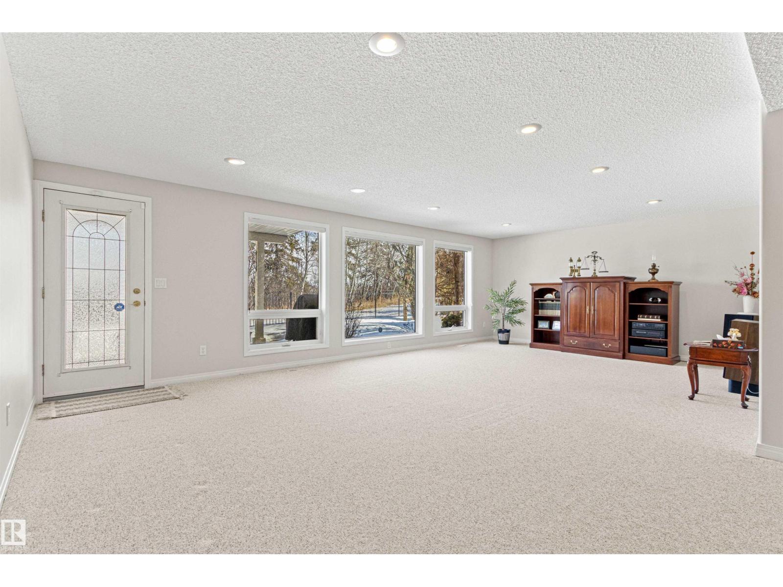 9 Butterworth Pt Nw, Edmonton, Alberta  T6R 2S3 - Photo 30 - E4476685