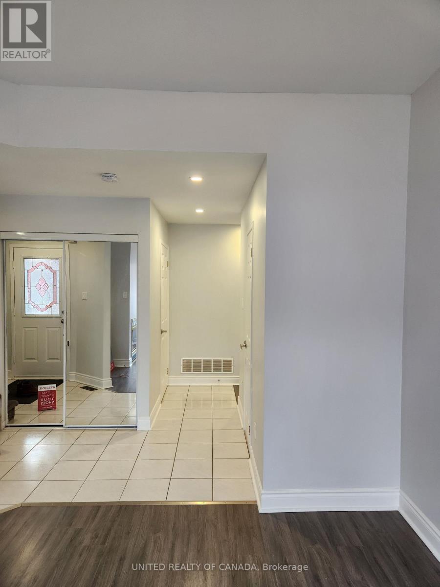 110 Dunoon Drive, Vaughan, Ontario  L6A 1Z2 - Photo 11 - N12869170