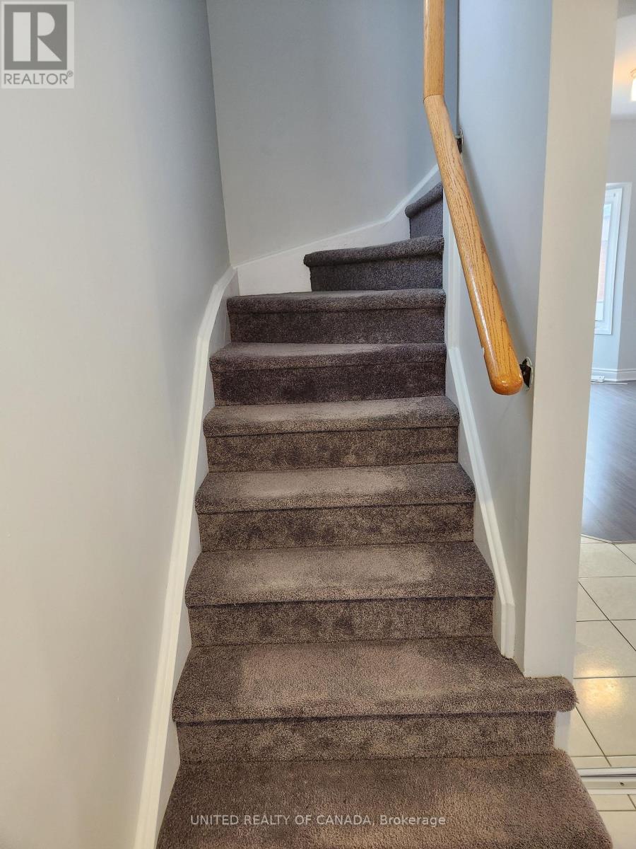 110 Dunoon Drive, Vaughan, Ontario  L6A 1Z2 - Photo 13 - N12869170