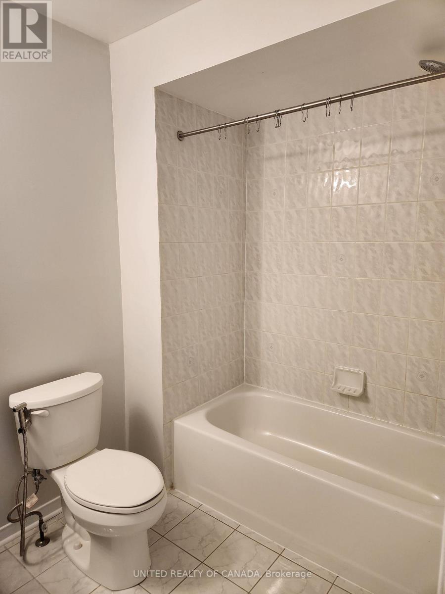 110 Dunoon Drive, Vaughan, Ontario  L6A 1Z2 - Photo 22 - N12869170