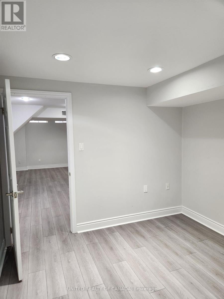 110 Dunoon Drive, Vaughan, Ontario  L6A 1Z2 - Photo 24 - N12869170