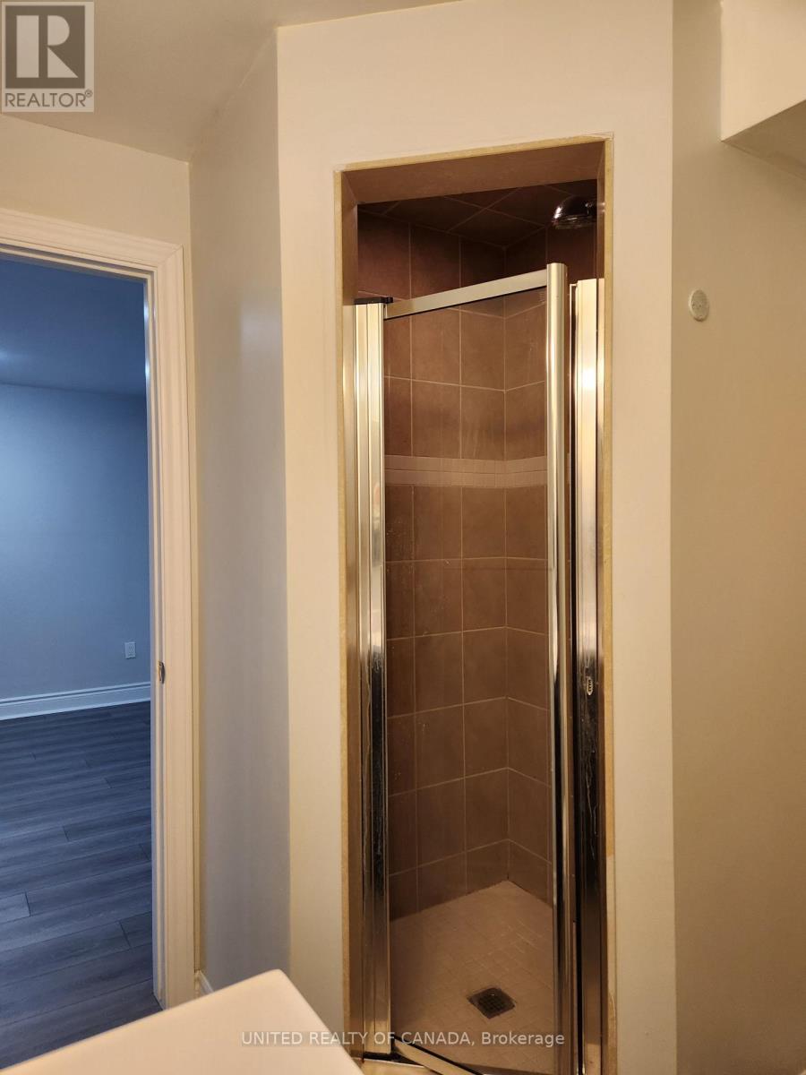 110 Dunoon Drive, Vaughan, Ontario  L6A 1Z2 - Photo 31 - N12869170