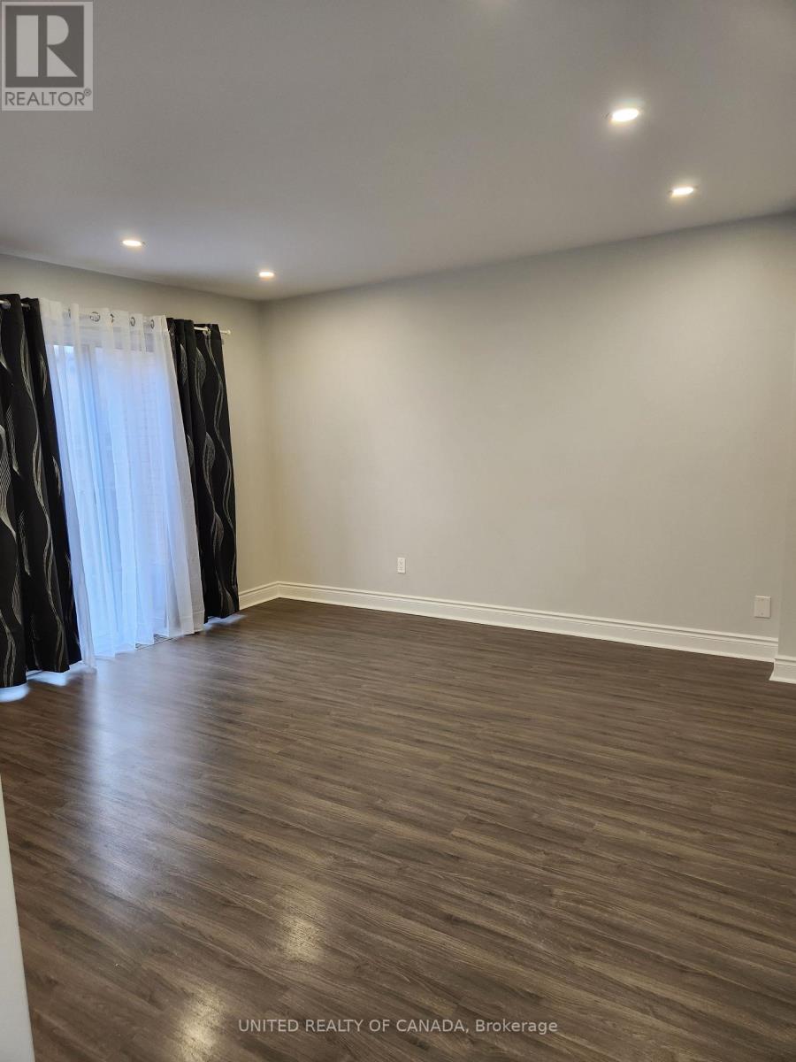 110 Dunoon Drive, Vaughan, Ontario  L6A 1Z2 - Photo 8 - N12869170