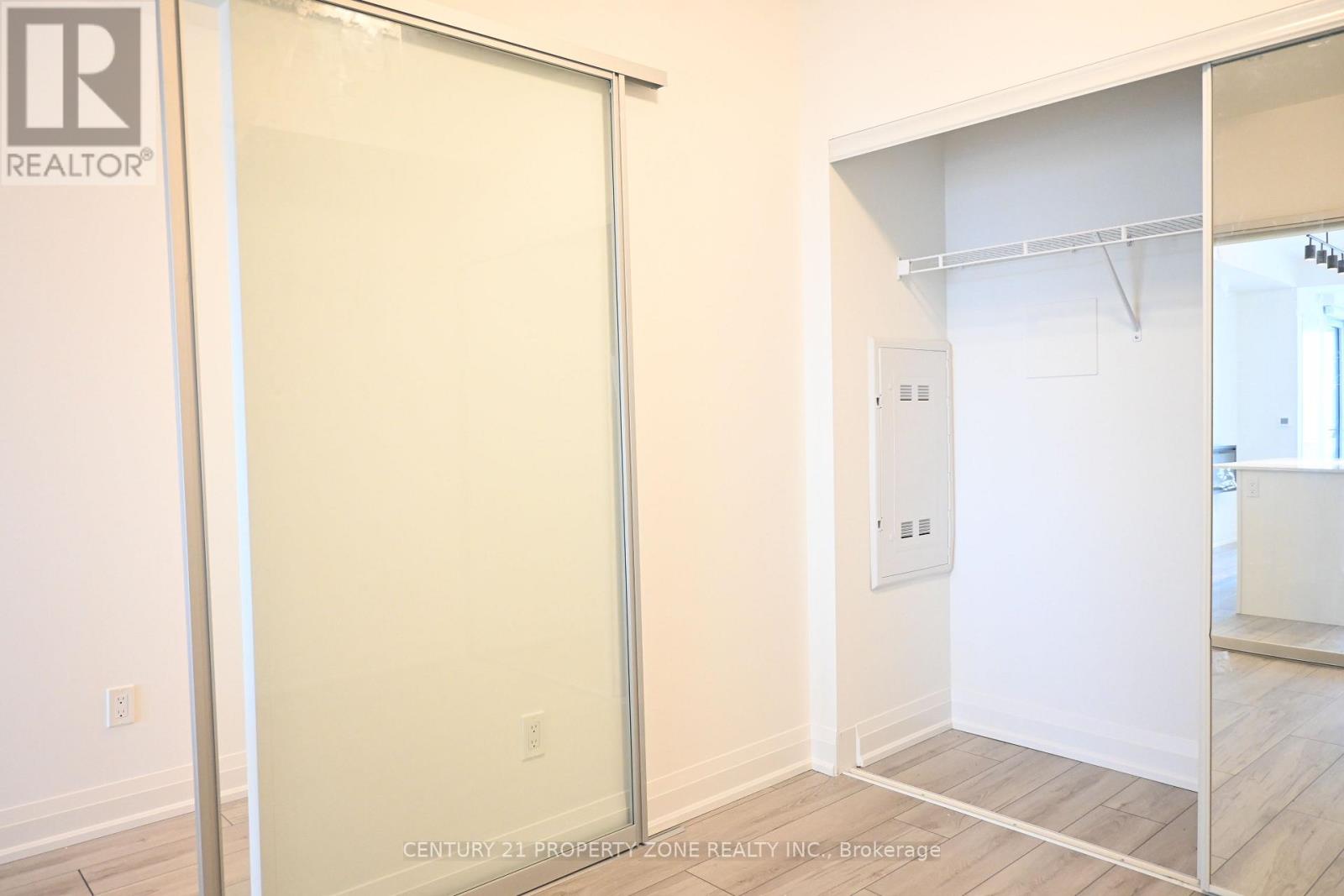 501 - 1035 Southdown Road, Mississauga, Ontario  L5J 0A2 - Photo 22 - W12817308